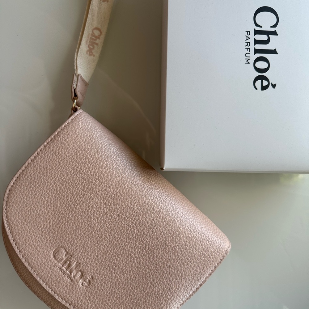 Chloe Wristlet Pouch - Picture 3 of 6